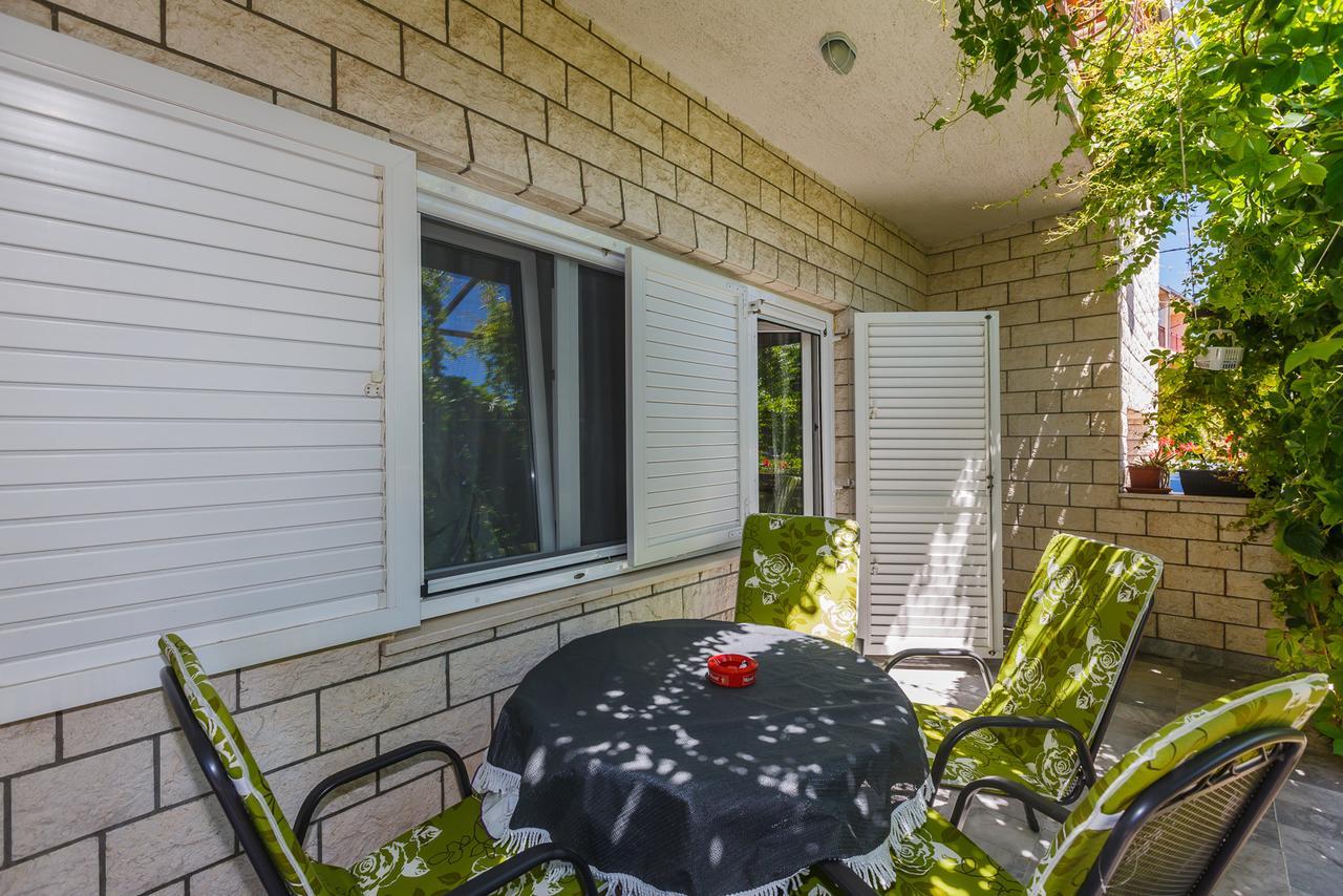 Apartman Mila Kaštela Exterior foto