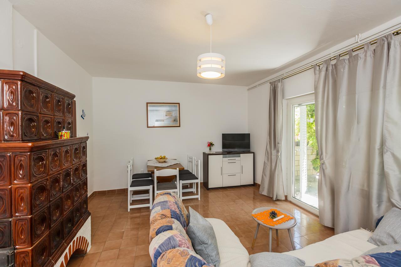 Ferienwohnung Apartman Mila Kaštela Exterior foto