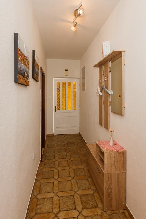 Apartman Mila Kaštela Exterior foto